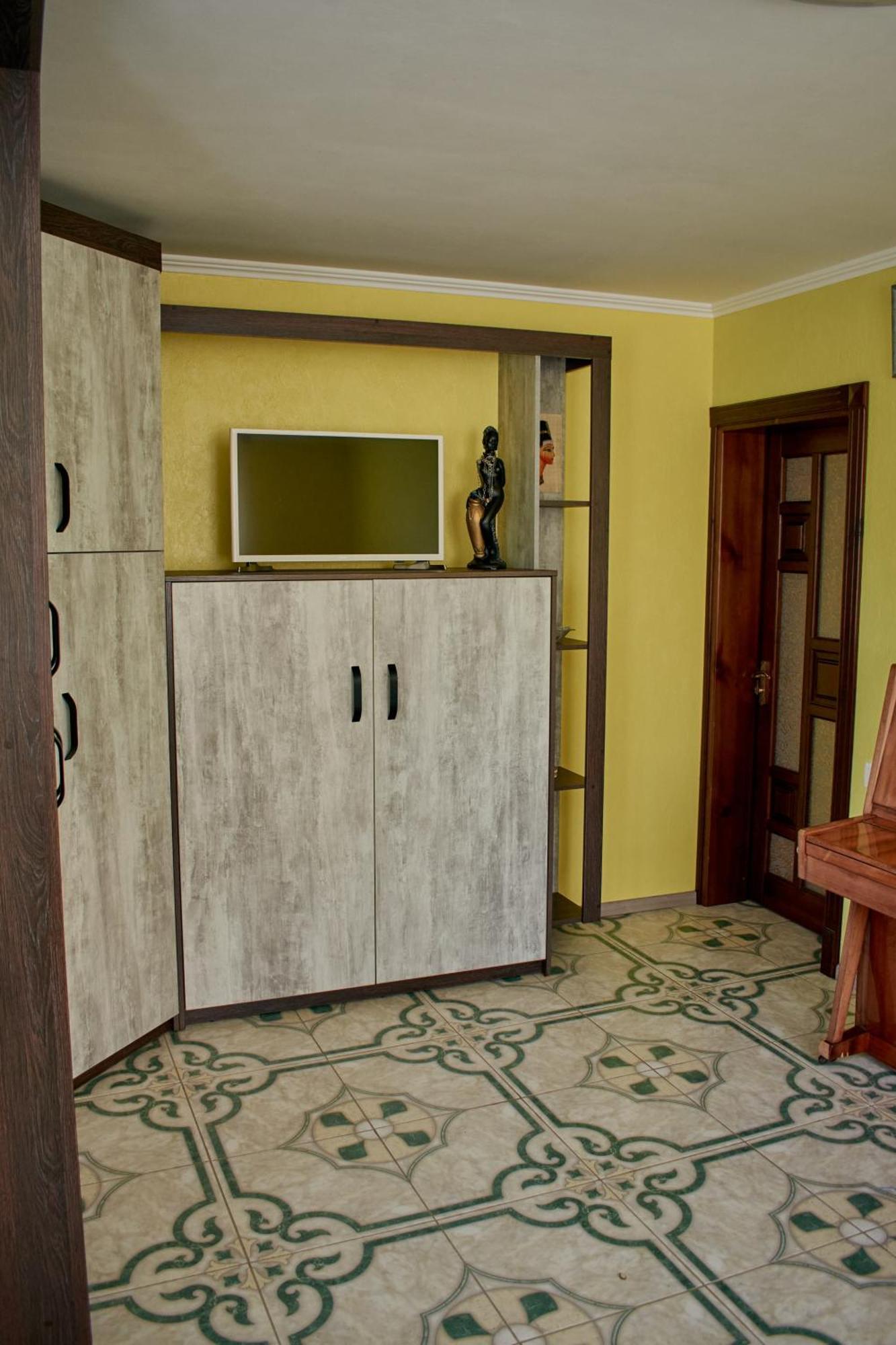 Vacation Home Lubov 카미야네치포딜시키 외부 사진