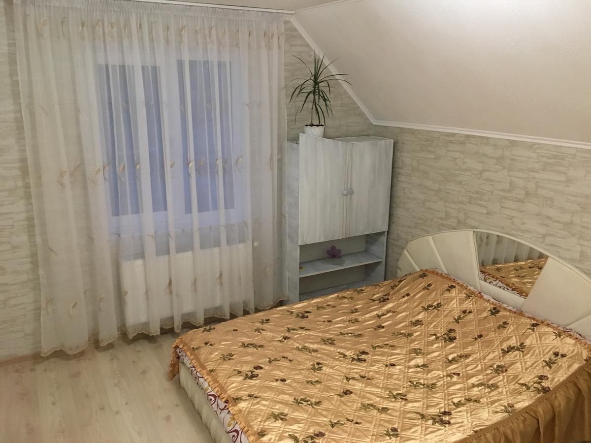 Vacation Home Lubov 카미야네치포딜시키 외부 사진